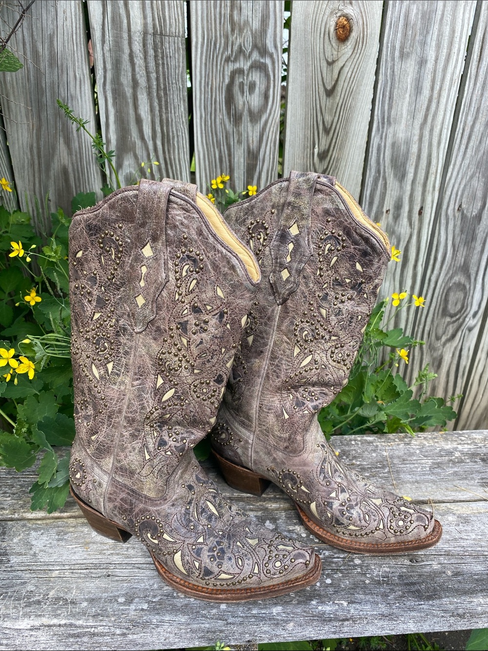 Corral Vintage Bronze Studded A1098 Women’s Cowboy Boots Size 8 READ DESCRIPTION - Picture 6 of 16